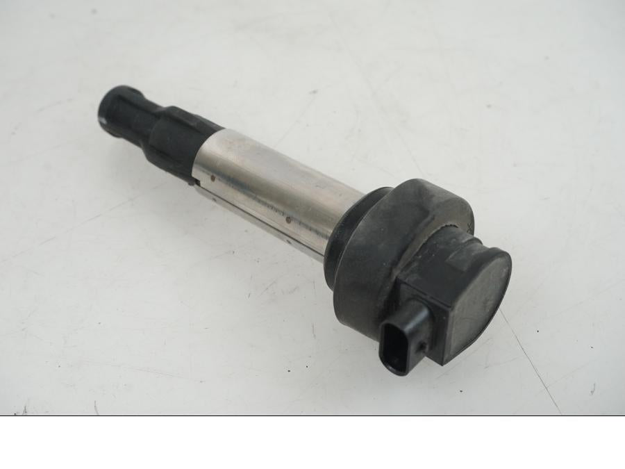 Framsidan på Tändspole från en BMW F 750 GS -2019 motorcykel.