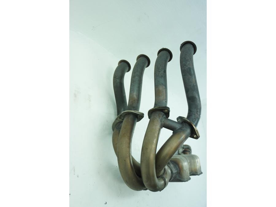 Höger sida på Grenrör från en Kawasaki ZX-6R -2008 motorcykel.