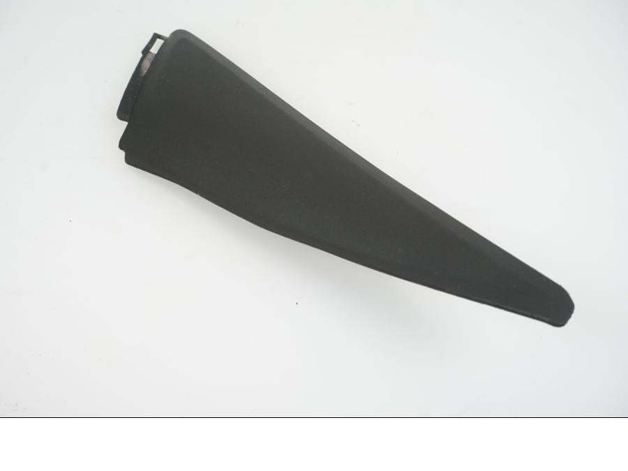 Baksidan på Sadelplast från en Honda CBR 1000 RR -2010 motorcykel.