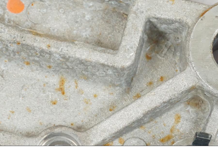 Baksidan på Bromsoksfäste från en Kawasaki Z 125 -2019 motorcykel.