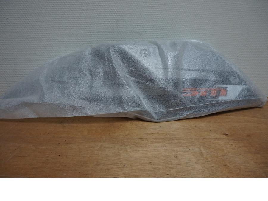 Framsidan på Bensintankskåpa från en KTM 990 SM -2011 motorcykel.