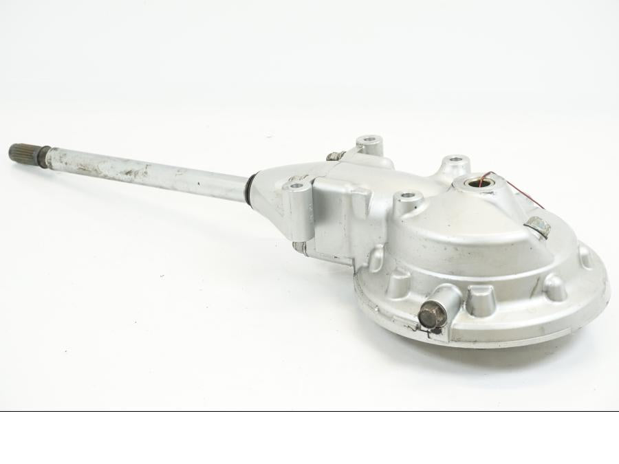 Framsidan på Slutväxel från en Yamaha XVS 1100 -2001 motorcykel.