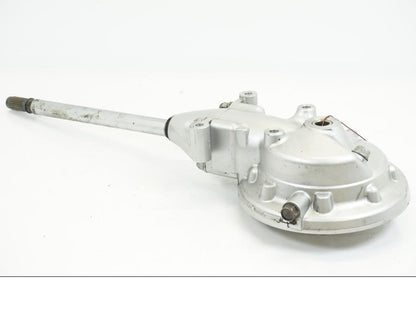 Framsidan på Slutväxel från en Yamaha XVS 1100 -2001 motorcykel.