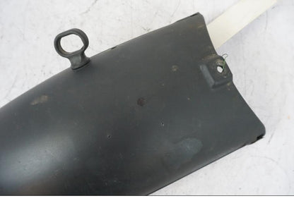 Baksidan på Framskärm från en BMW R 850 R -2004 motorcykel.