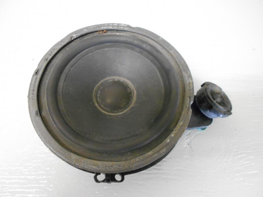 Framsidan på Högtalare från en BMW K 1200 LT -2007 motorcykel.