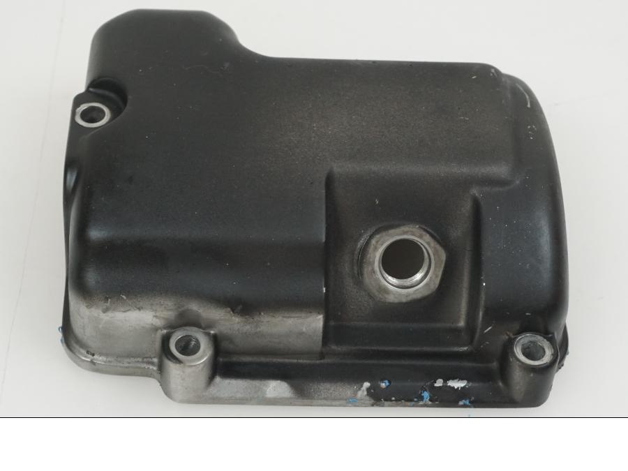 Baksidan på Transmissionskåpa från en H-D Softail -2002 motorcykel.