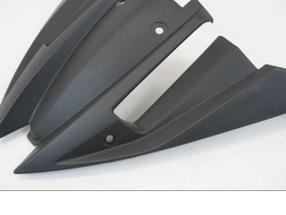 Extrabild1 på Vindrutefäste från en Kawasaki ER-6F -2016 motorcykel.