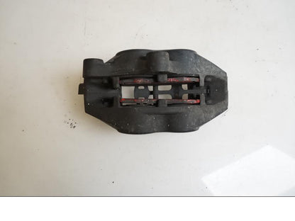 Höger sida på Bromsok från en BMW K 1200 S -2007 motorcykel.