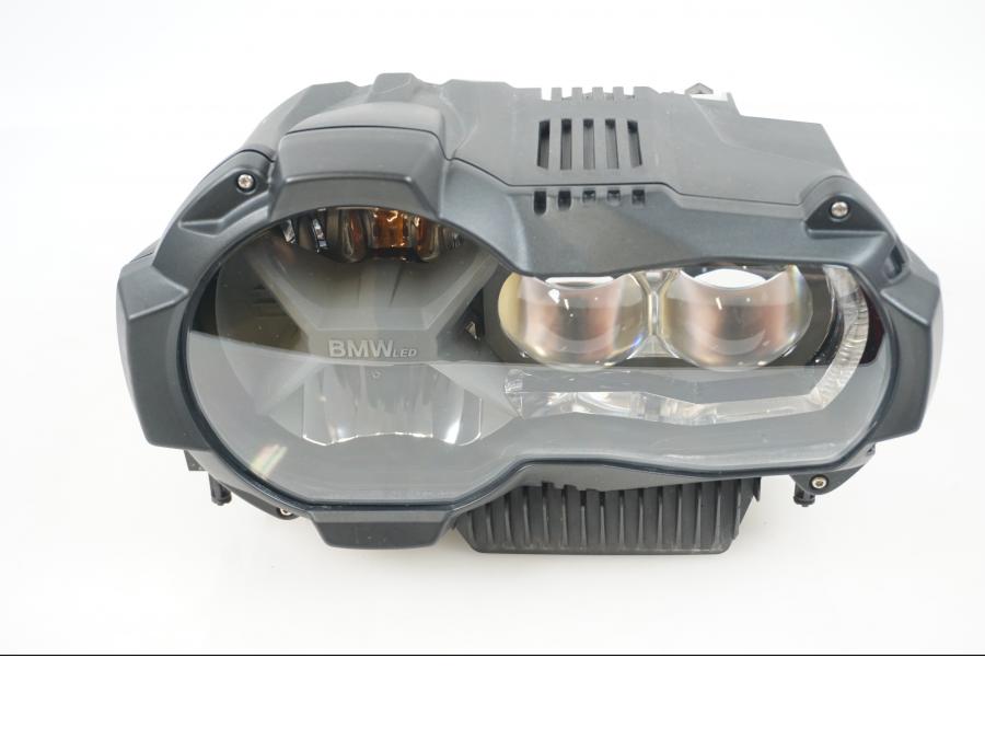 Framsidan på Strålkastare från en BMW R 1250 GS -2019 motorcykel.