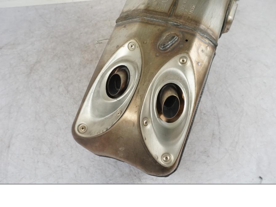 Extrabild1 på Avgassystem från en Yamaha MT-09 -2024 motorcykel.