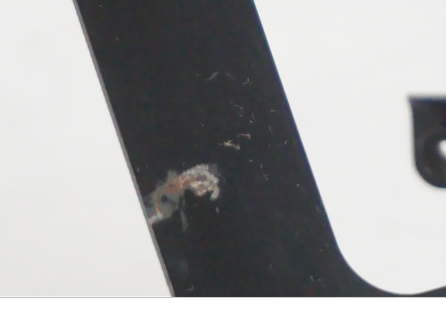 Baksidan på Toppkåpstag från en BMW F 650 CS -2002 motorcykel.