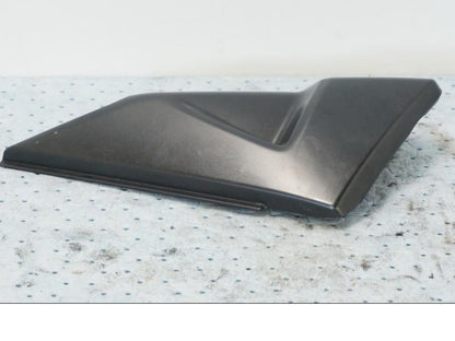 Baksidan på Sidopanel från en Suzuki GSX 1300 BK -2008 motorcykel.