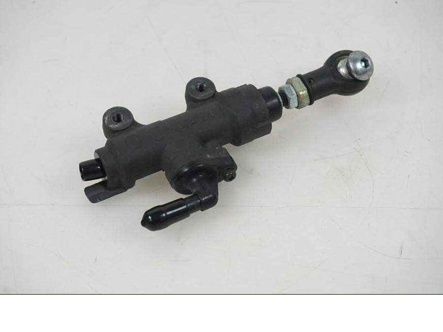 Höger sida på Bromshuvudcylinder från en Honda CBR 1000 -2005 motorcykel.