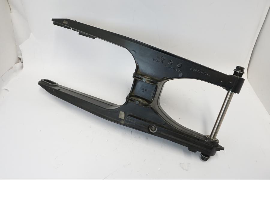 Vänster sida på Sving från en KTM 690 Duke -2016 motorcykel.