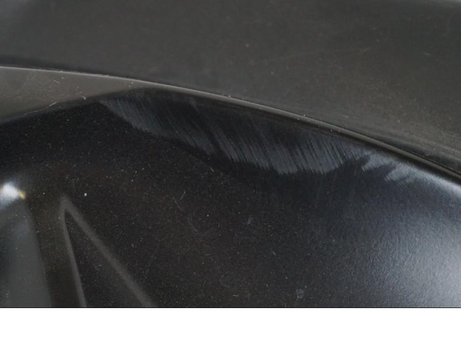 Snett uppifrån på Sidkåpa från en BMW F 800 GS -2008 motorcykel.