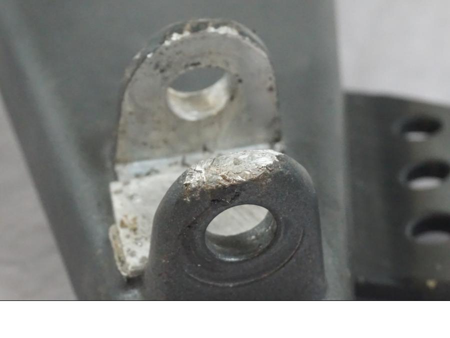 Extrabild2 på Fotpinnefäste från en Buell 1125 R -2008 motorcykel.