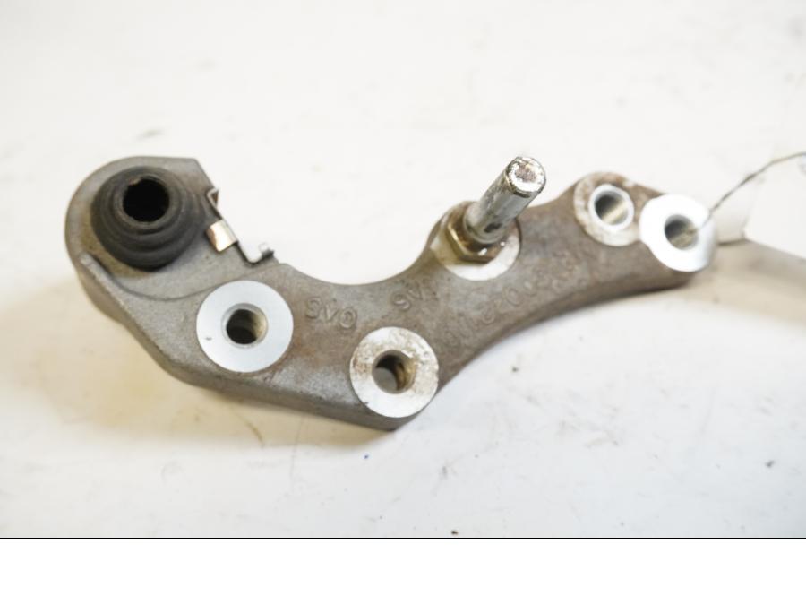 Framsidan på Bromsoksfäste från en Gasgas CG 250 -2013 motorcykel.