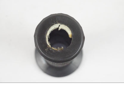 Baksidan på Gummihandtag från en KTM 390 Adventure -2021 motorcykel.