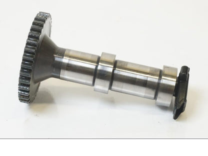 Baksidan på Kamaxel från en KTM 1190 Adventure -2015 motorcykel.