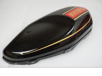 Baksidan på Tankkåpa från en Yamaha XSR 700 -2021 motorcykel.