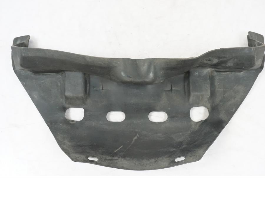 Snett uppifrån på Värmeskydd från en Honda CBR 1000 F -1999 motorcykel.