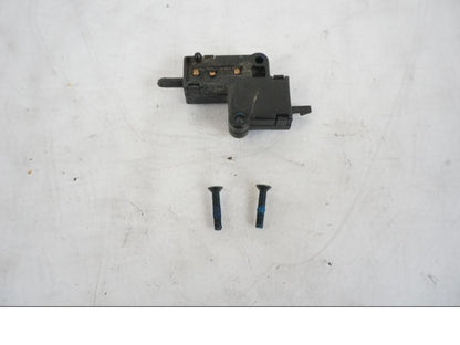 Höger sida på Kopplingskontakt från en Kawasaki ER-6N -2012 motorcykel.