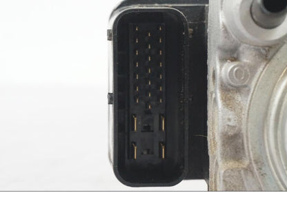 Höger sida på ABS Modulator från en Suzuki GSF 1250 -2010 motorcykel.