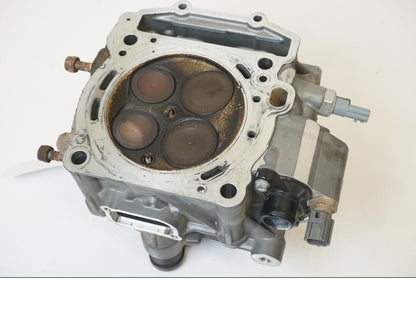 Extrabild4 på Topplock från en KTM 1190 Adventure -2015 motorcykel.