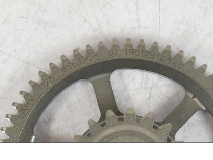 Snett uppifrån på Startkopplingsdrev från en BMW F 750 GS -2020 motorcykel.