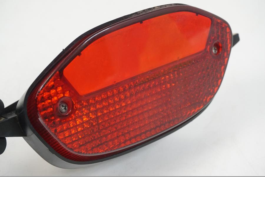 Extrabild2 på Baklampa från en BMW F 650 CS -2002 motorcykel.