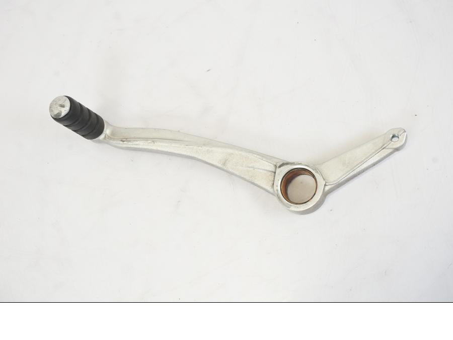 Framsidan på Växelpedal från en BMW S 1000 XR -2019 motorcykel.