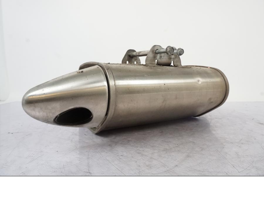 Framsidan på Ljuddämpare från en Kawasaki ER-6N -2008 motorcykel.