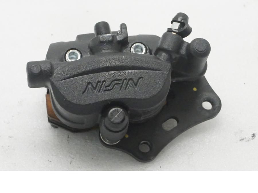 Framsidan på Bromsok från en Kawasaki Z 400 -2020 motorcykel.