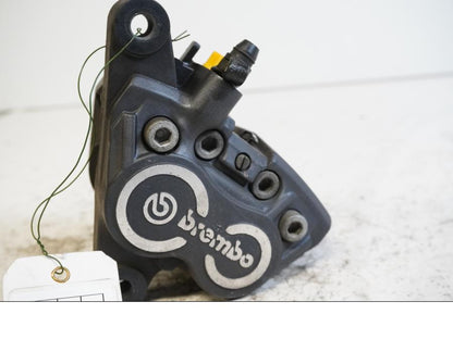 Framsidan på Bromsok från en BMW R 1200 C -2002 motorcykel.