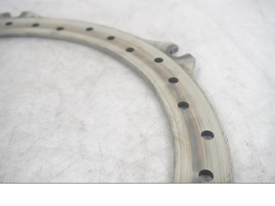 Vänster sida på Bromsskiva från en Buell XB 12 -2006 motorcykel.