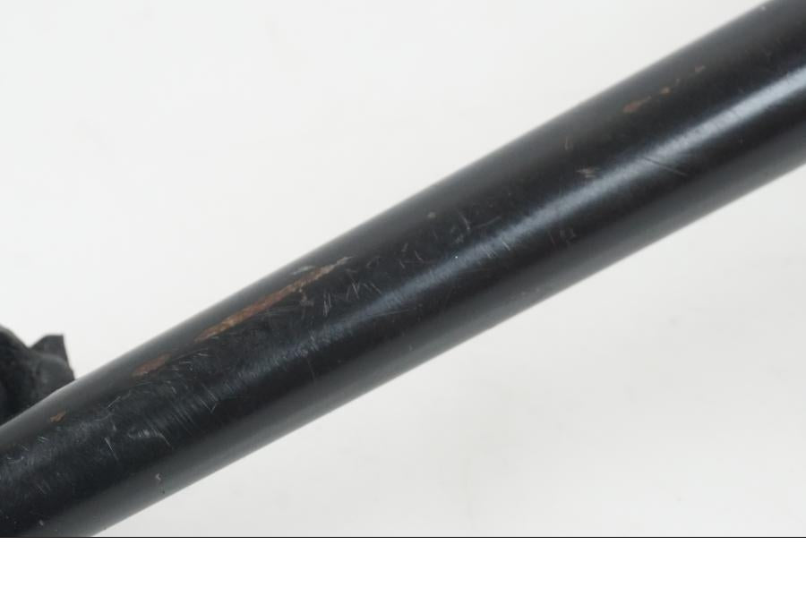 Snett uppifrån på Sidostöd från en Suzuki GSX-R 750 -2009 motorcykel.