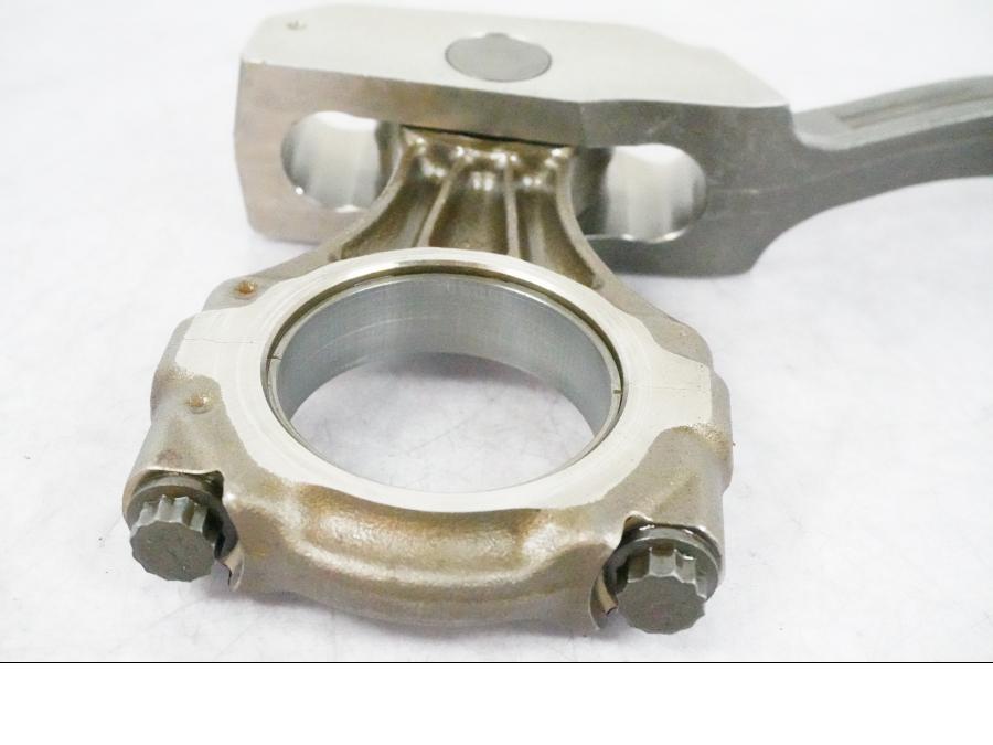 Extrabild2 på Motordelar från en BMW F 800 GS -2009 motorcykel.