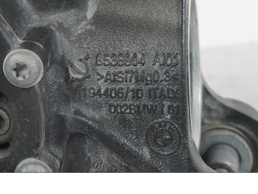 Extrabild2 på Slutväxel från en BMW K 1600 GTL -2015 motorcykel.