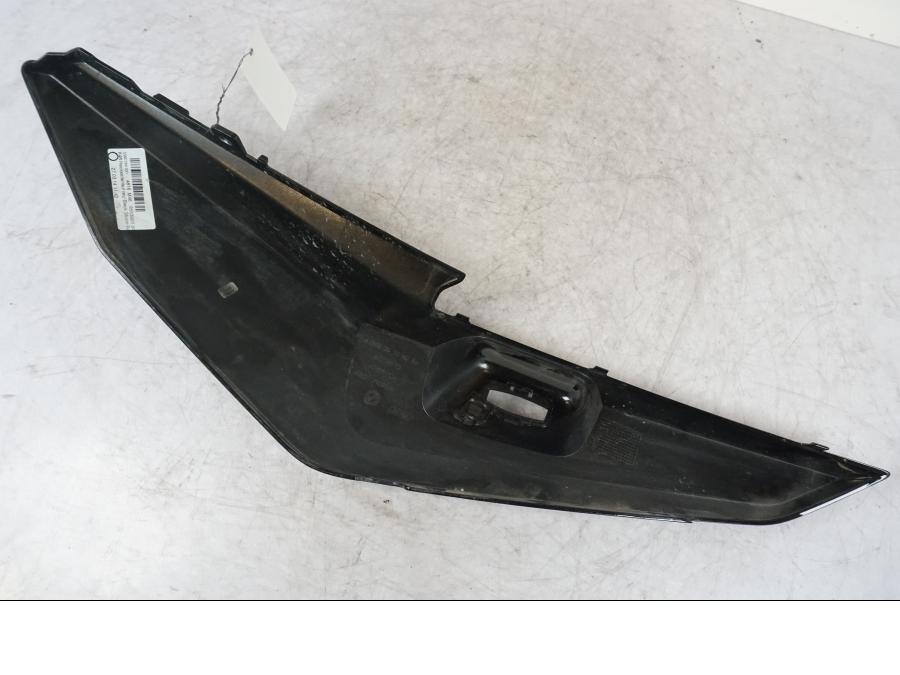 Extrabild3 på Bakvinge från en BMW K 1600 GTL -2015 motorcykel.