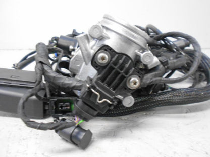 Höger sida på Spjällhus från en BMW K 1300 GT -2009 motorcykel.