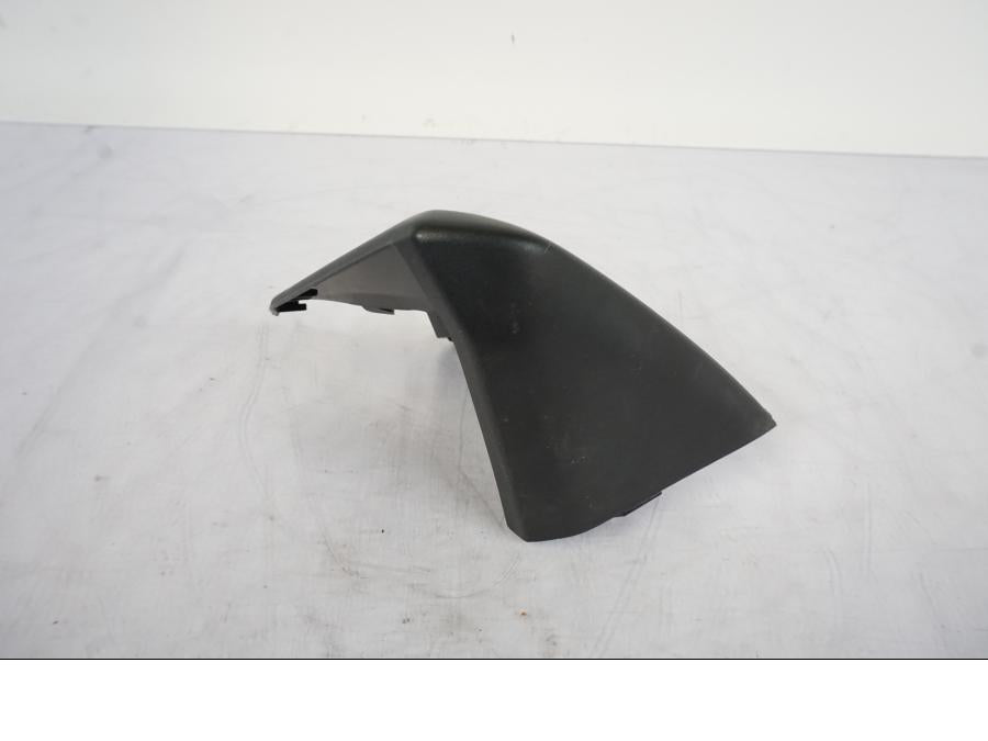 Framsidan på Blinkerskåpa från en Honda VFR 1200 -2010 motorcykel.