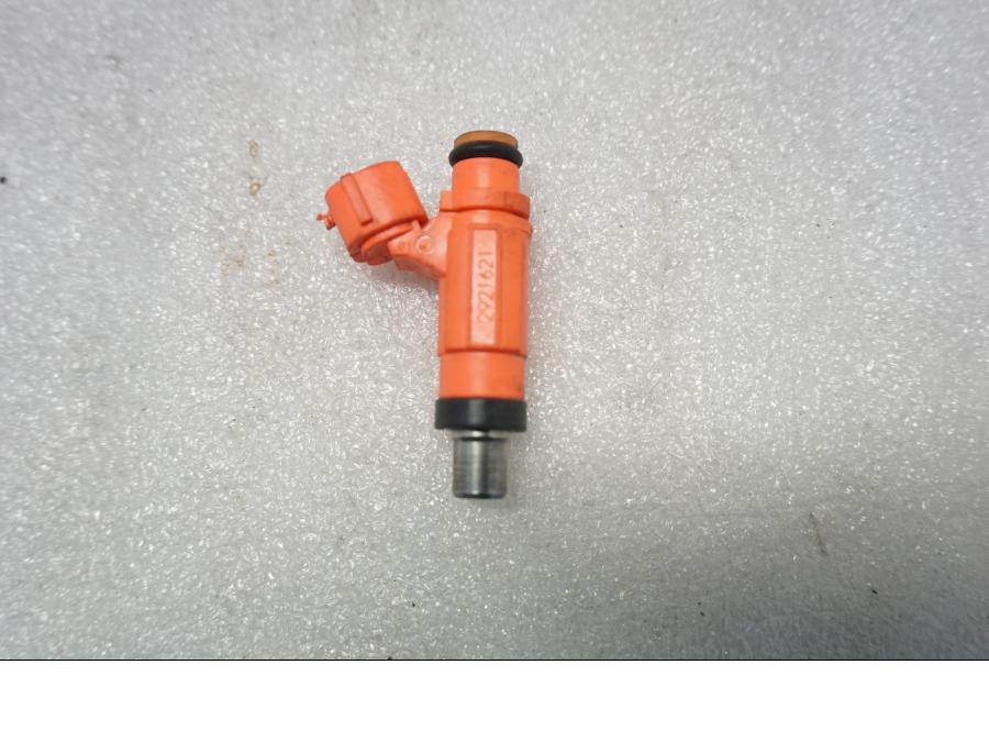 Baksidan på Spridare från en Suzuki SV 650 -2016 motorcykel.