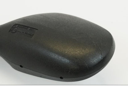 Snett nerifrån på Backspegel från en Yamaha NS50F Aerox 4 -2017 moped.