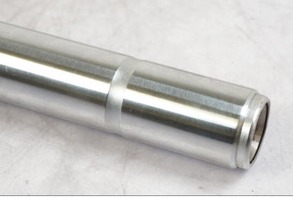 Baksidan på Gaffelben från en Kawasaki Z 250 -1980 motorcykel.