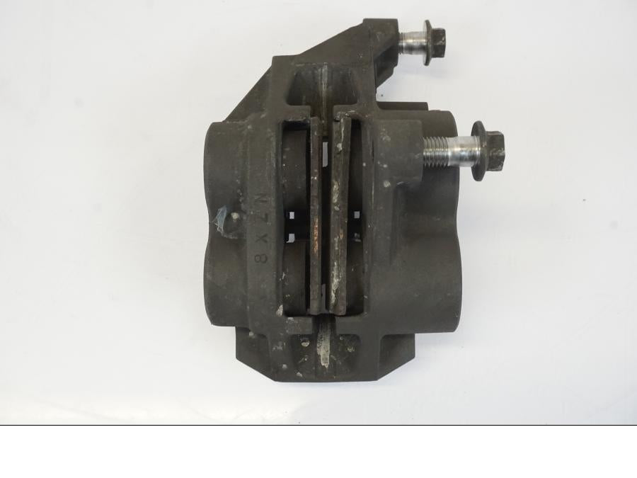 Höger sida på Bromsok från en Yamaha MT-07 -2018 motorcykel.