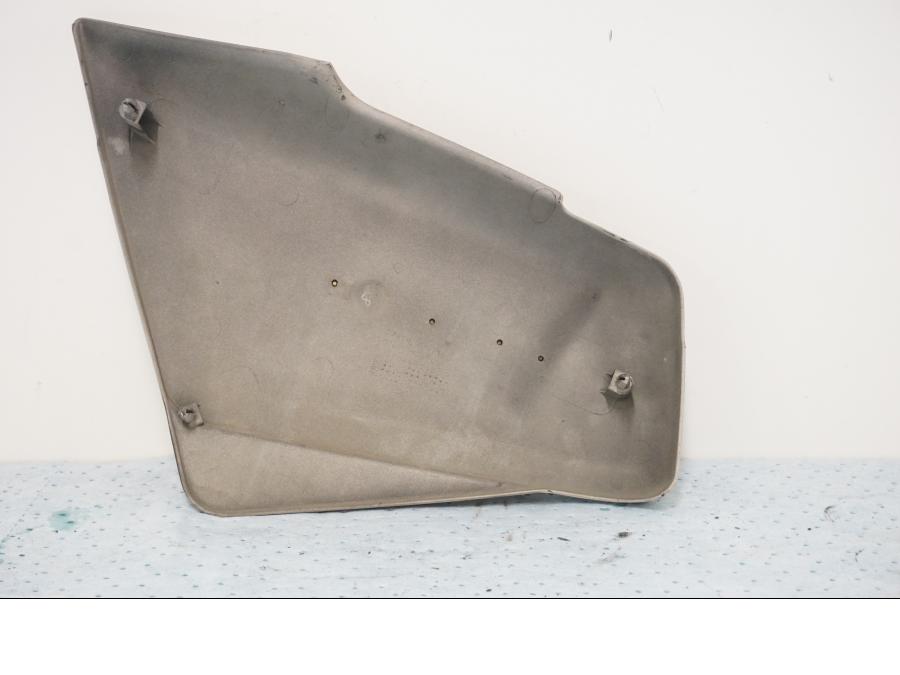 Baksidan på Sidopanel från en Honda GL 1200 -1987 motorcykel.