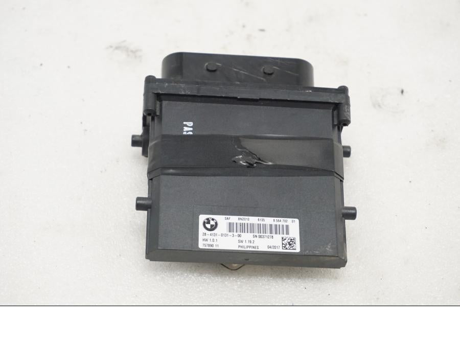 Framsidan på ESA Control Unit från en BMW R 1200 GSA -2017 motorcykel.