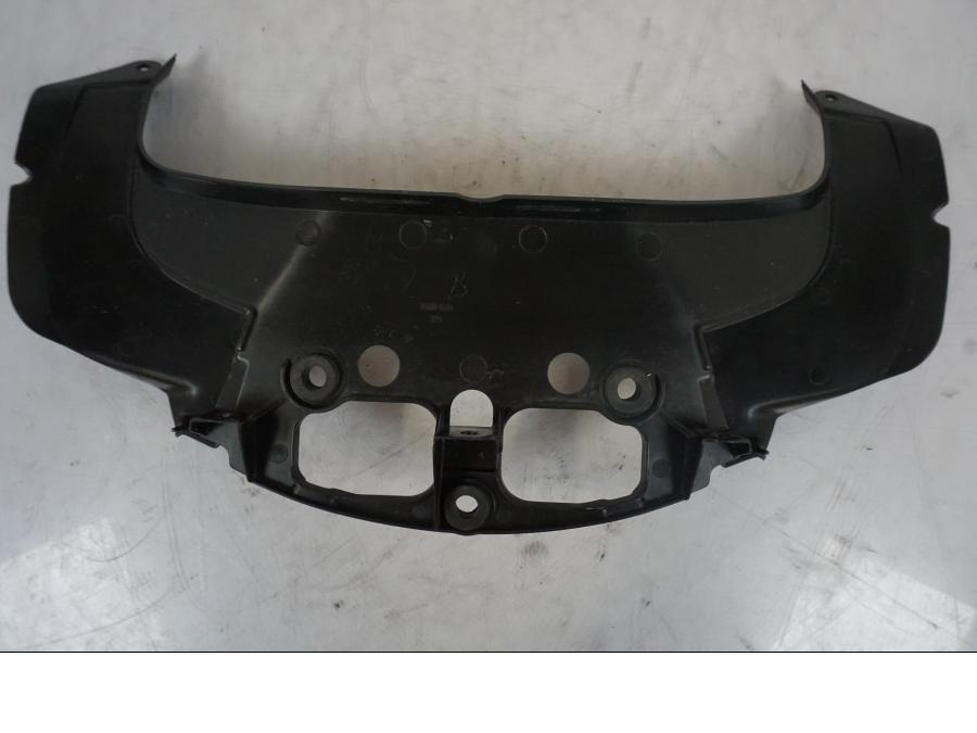 Snett uppifrån på Instrumentkåpa från en Kawasaki ER-6F -2010 motorcykel.