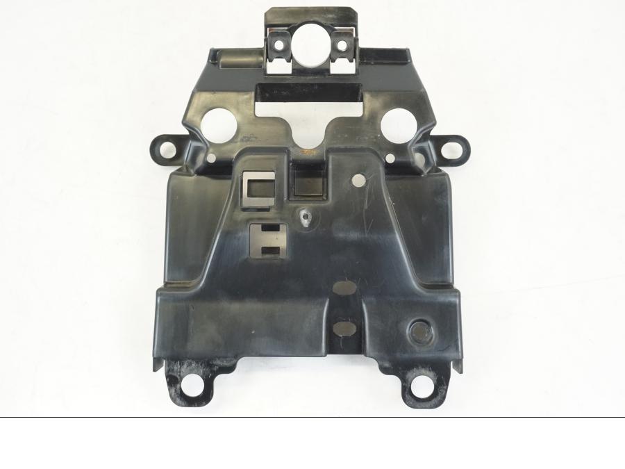 Vänster sida på Undertail från en Yamaha MT-09 -2021 motorcykel.