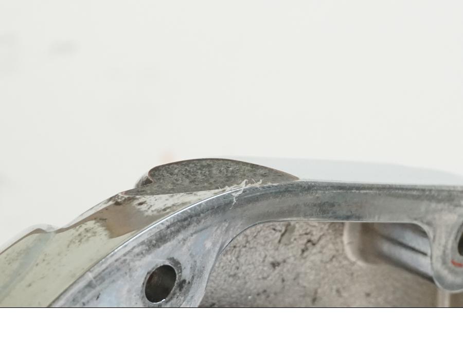 Extrabild5 på Transmissionskåpa från en H-D Touring Road King Classic FLHRCI -2008 motorcykel.